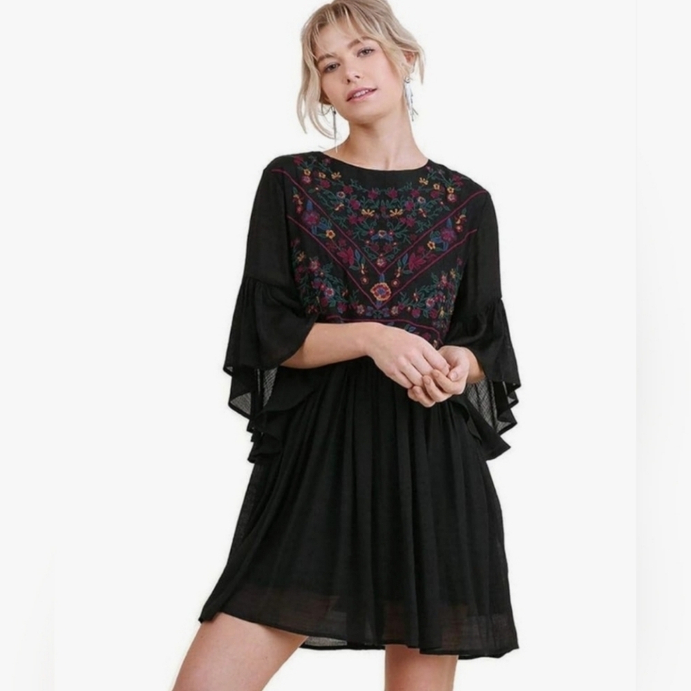 Umgee Floral Embroidered Bohemian Bell Sleeve Mini Dress